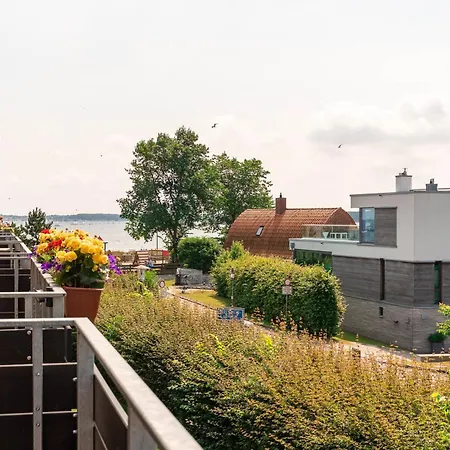 Апартаменты Beachside