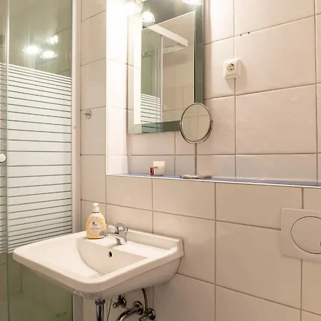 Beachside Apartament *